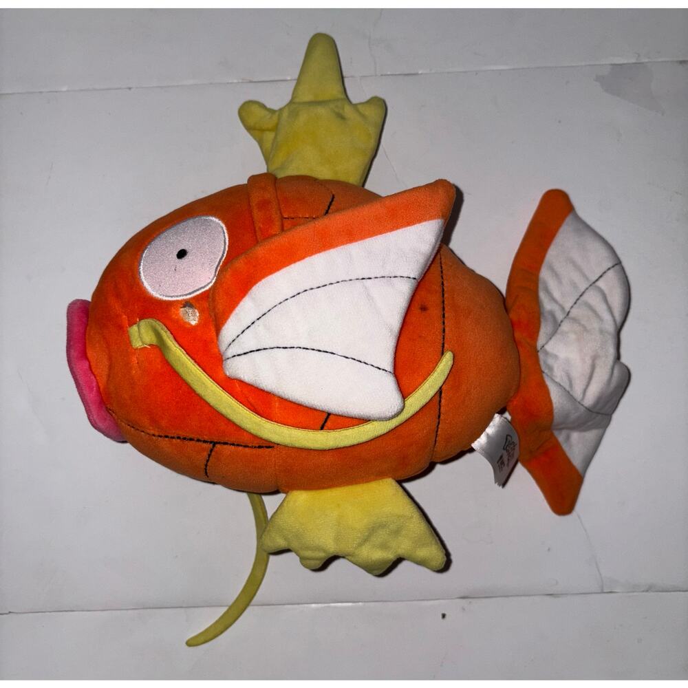 Pokémon Majikarp plush Nintendo game freak wicked cool toys